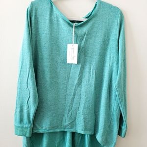 Grace & Lace Top size Large